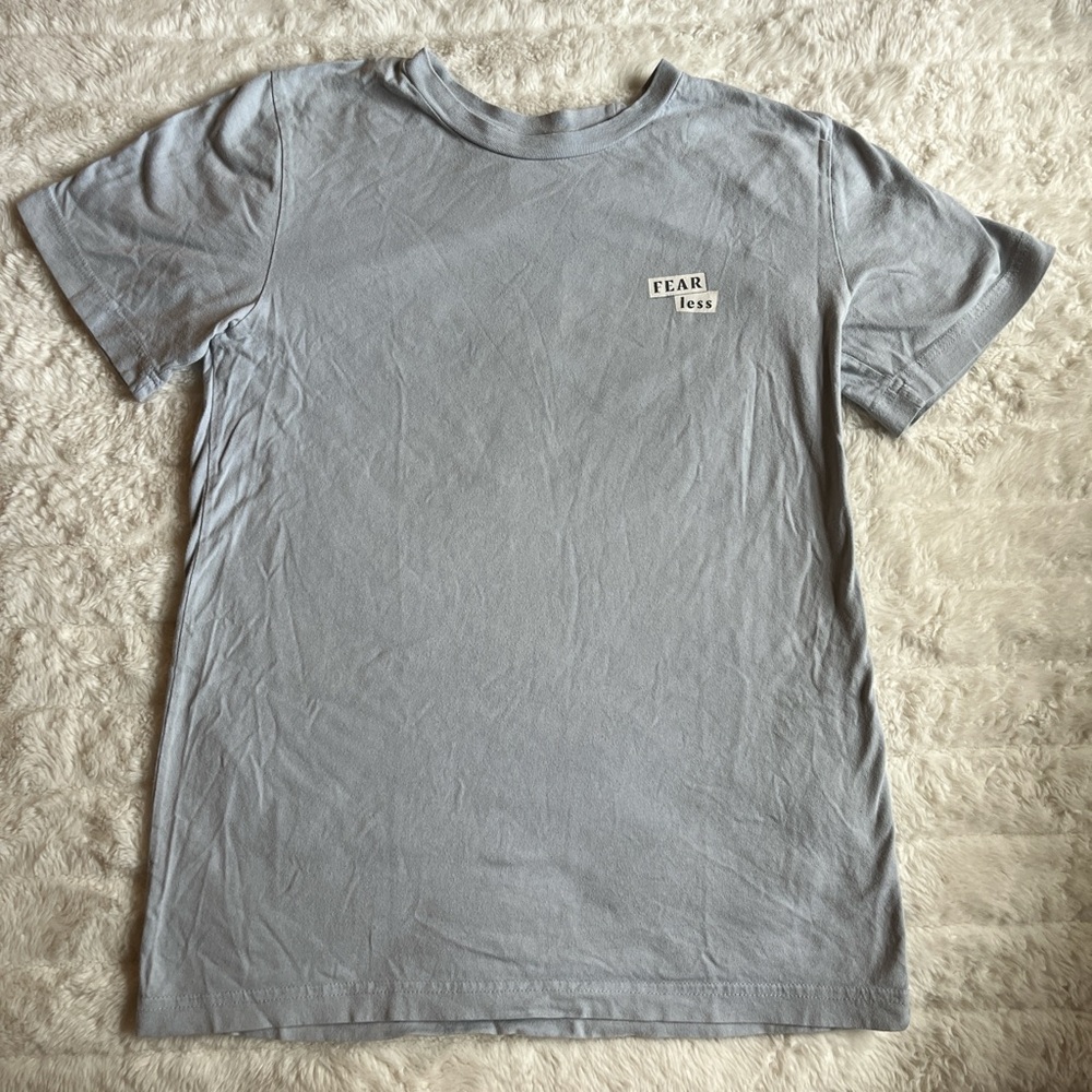 periwinkle fearless tee
